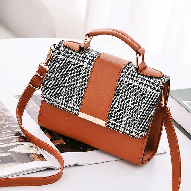 Ladies Simple Shoulder Handbag