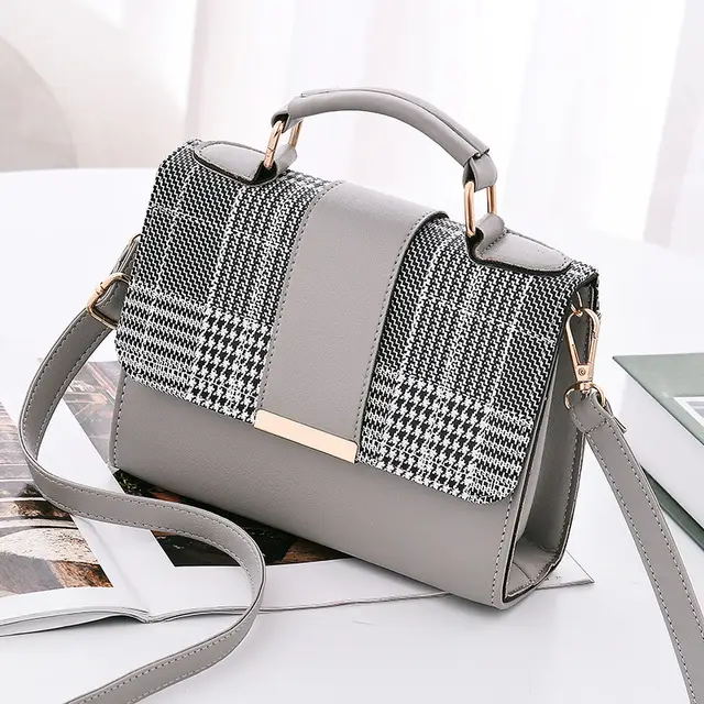 Ladies Simple Shoulder Handbag